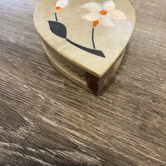 Stone tricket box - Picture 4 of 5